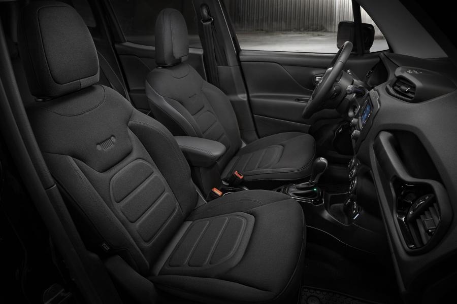  Jeep Renegade Dawn of Justice 2016 года  (фото 6 из 7)